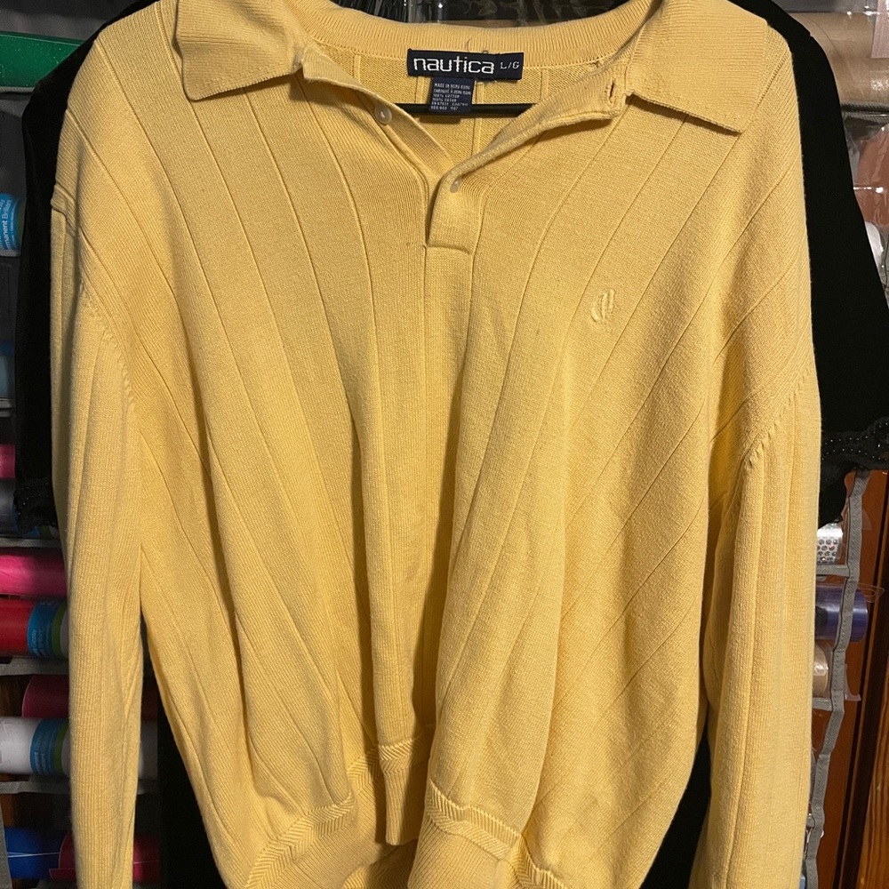 Nautica Sweatshirt size large yellow in color mens